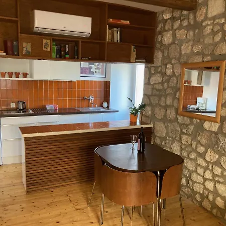 Apartment Naval