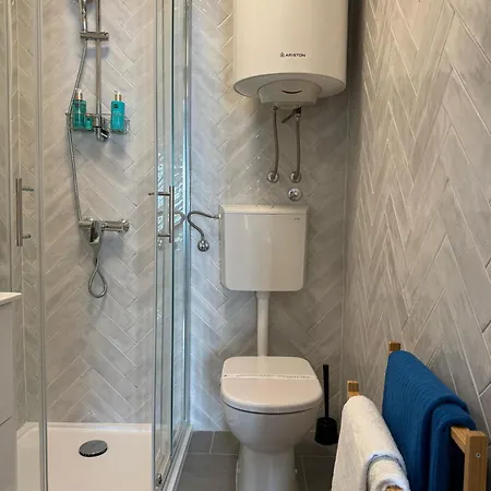 Naval Apartment