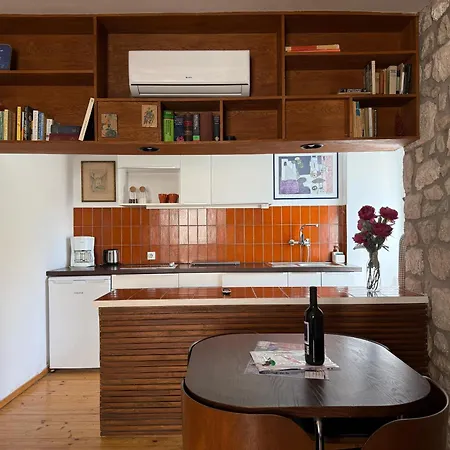 Apartment Naval