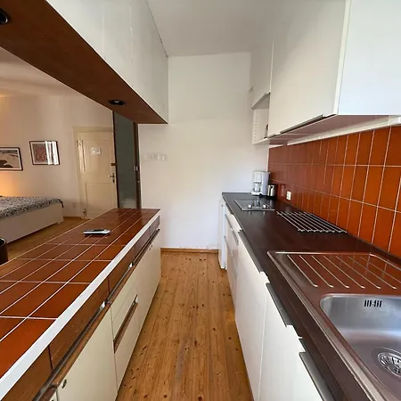 Apartment Naval *