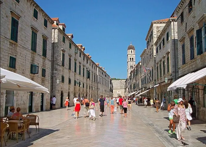 Διαμέρισμα Naval