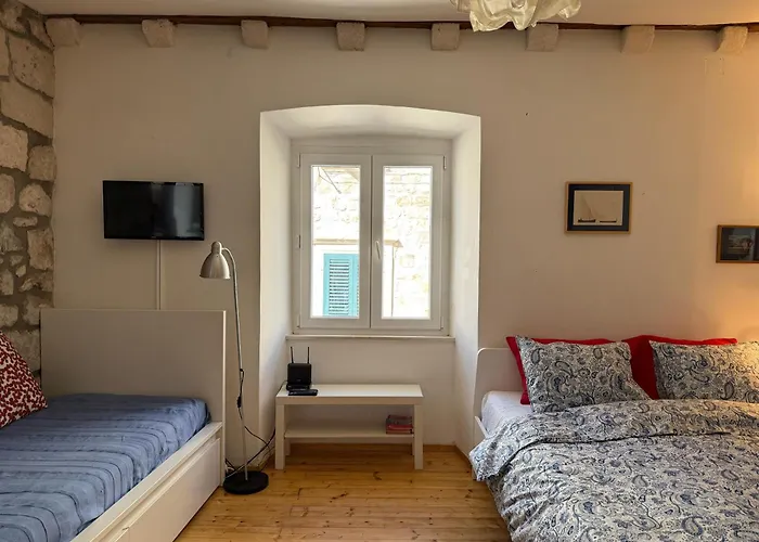 Lägenhet Naval Dubrovnik