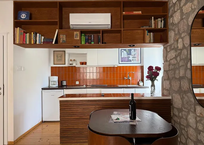 Apartment Naval