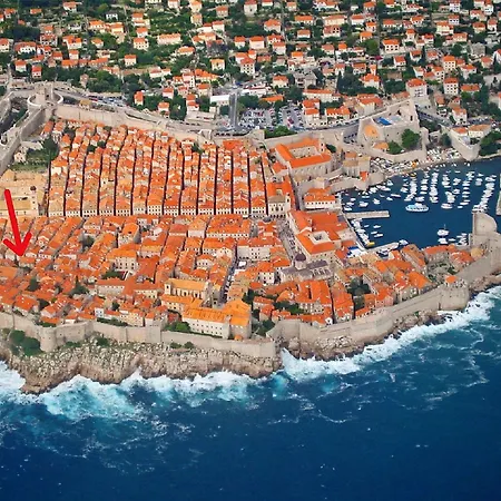 Apartman Naval *